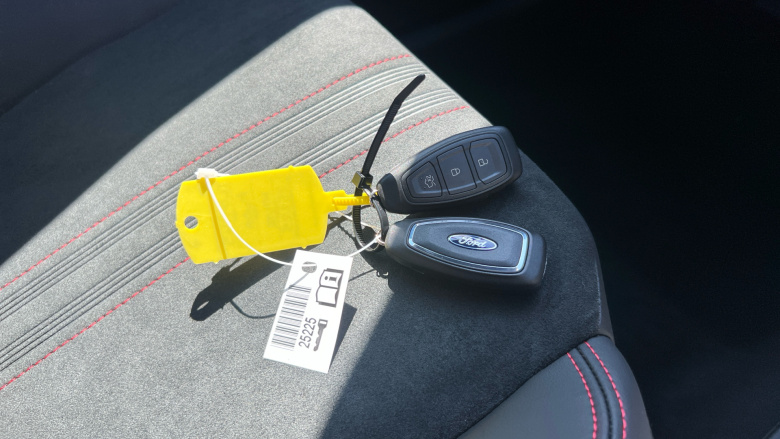 Ford Kuga 2.5 FHEV ST-Line X 5dr CVT Hybrid Estate